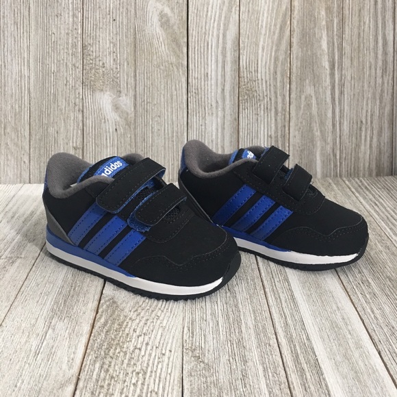 🔥🔥Brand New Toddler Adidas - Picture 2 of 5